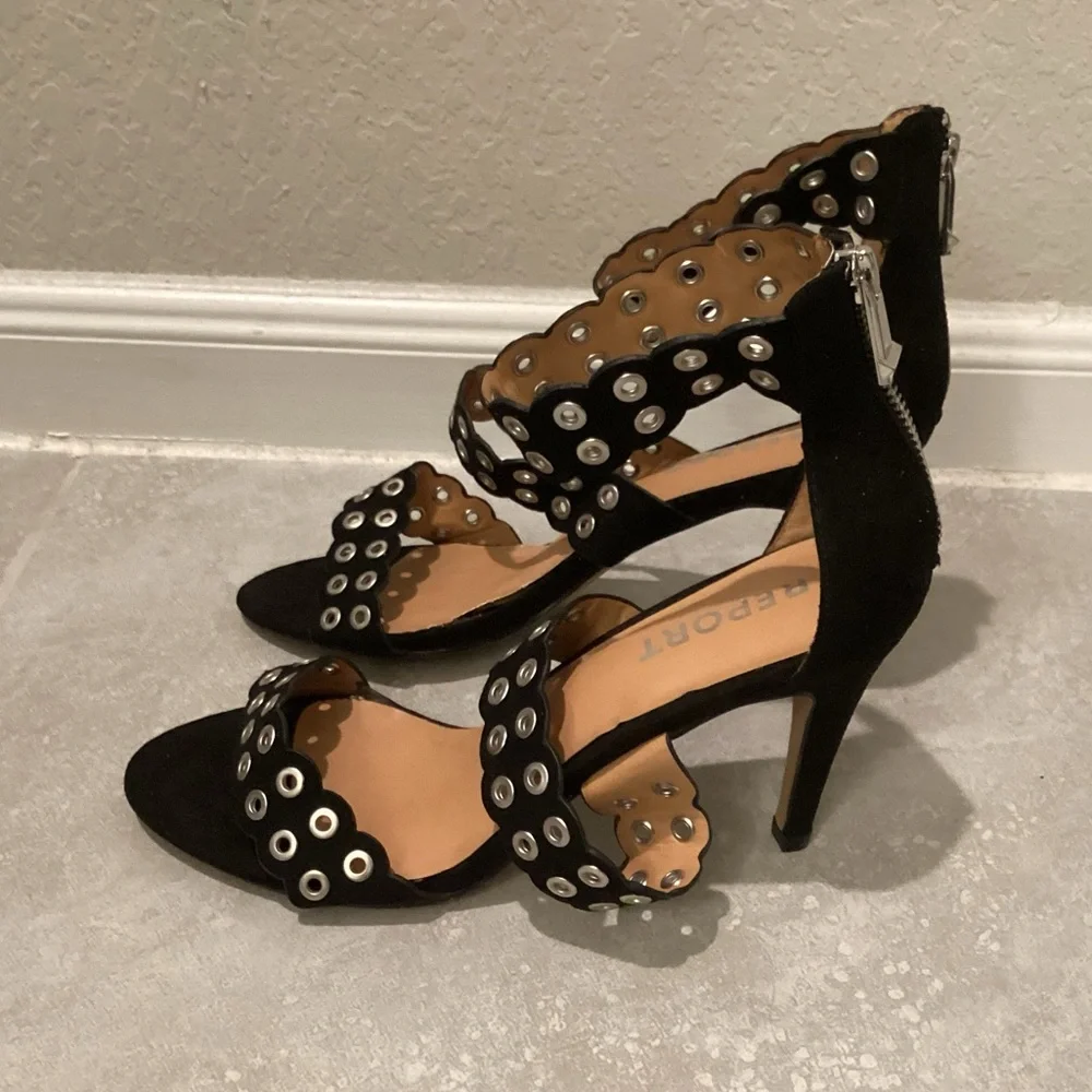 Report 'Apollo' Black & Silver, Ankle Strap Heels